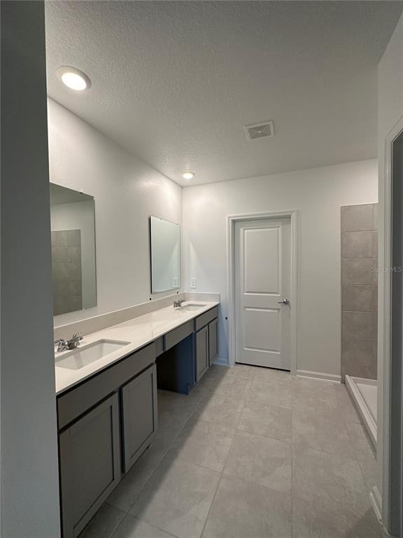 4039 Ambrose Avenue - Photo 11