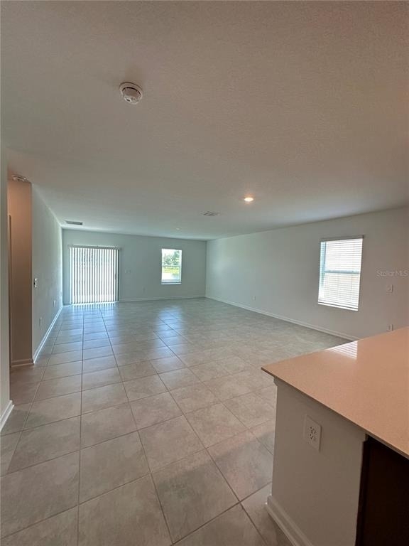 4039 Ambrose Avenue - Photo 6