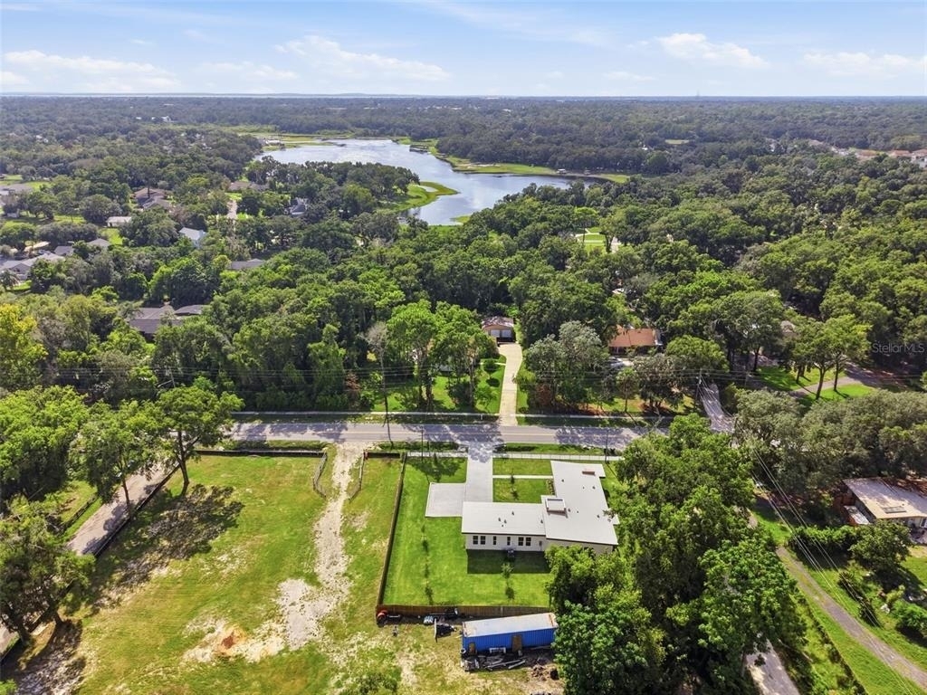 561 N Thompson Road - Photo 40