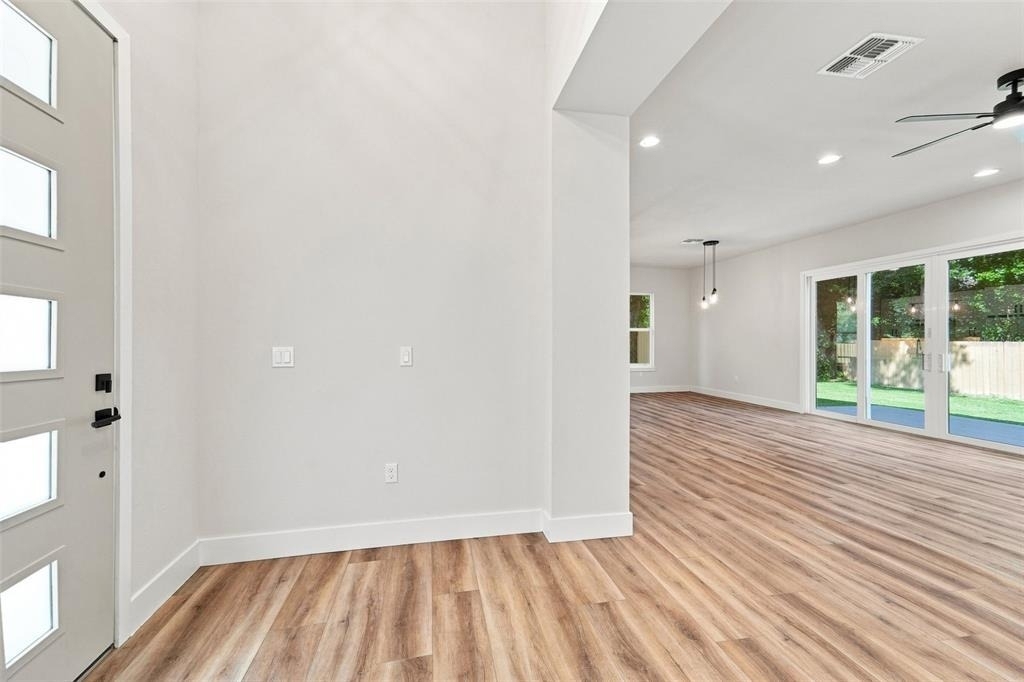 561 N Thompson Road - Photo 2