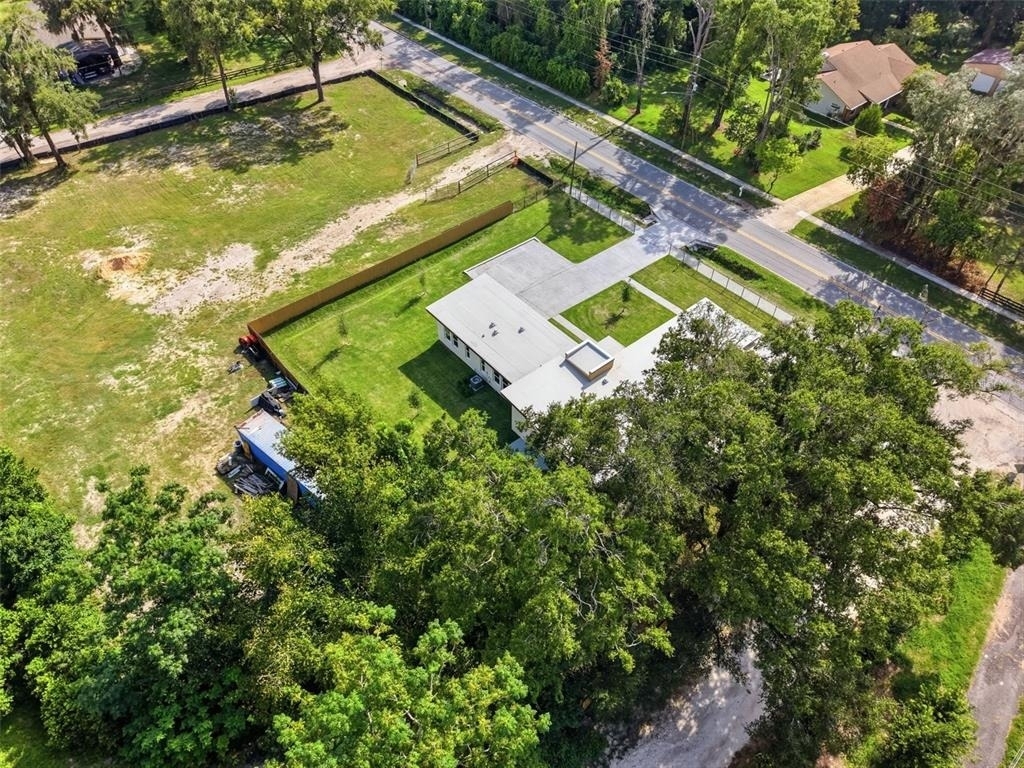 561 N Thompson Road - Photo 39