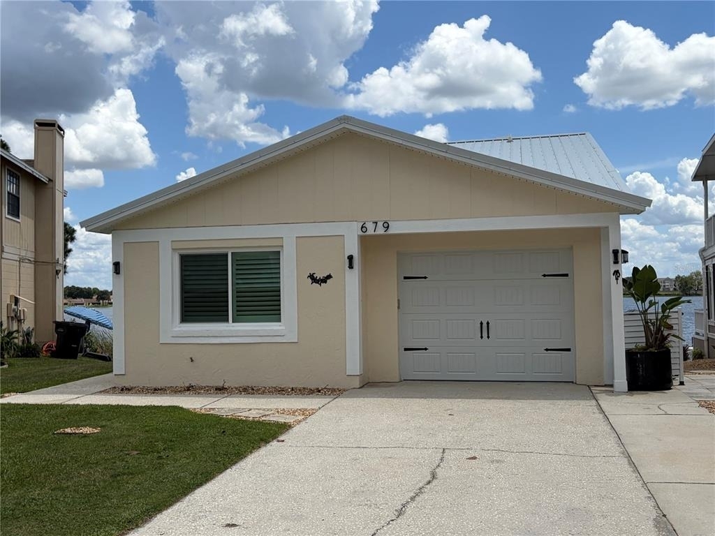679 Lake Dexter Circle - Photo 1