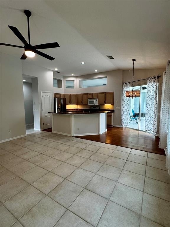 2001 Park Forest Boulevard - Photo 6