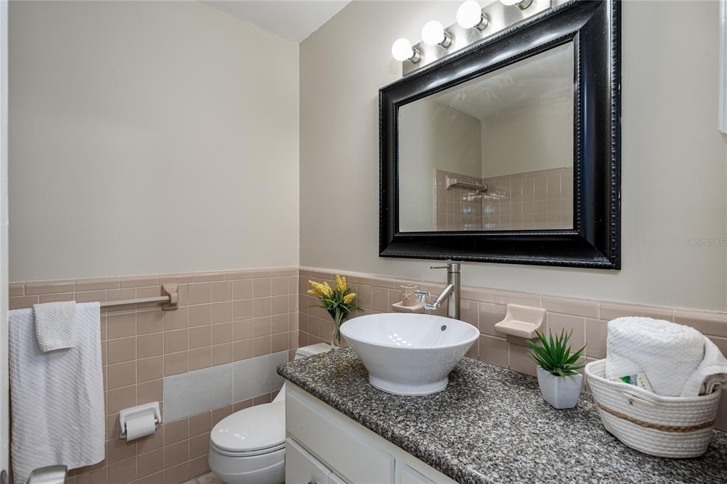 4115 37th Street W - Photo 3