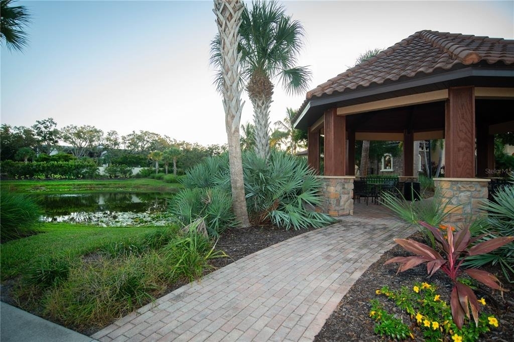 8137 Gabanna Drive - Photo 34