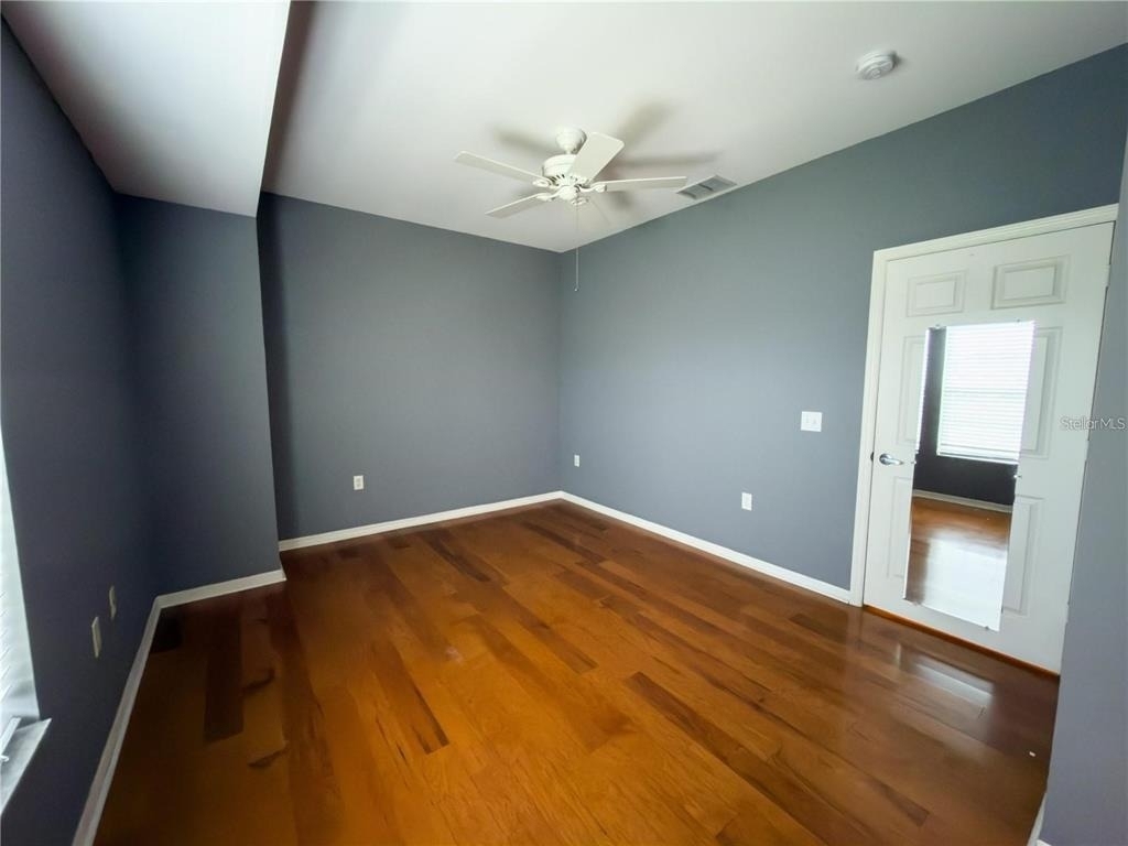 7669 Plantation Circle - Photo 11