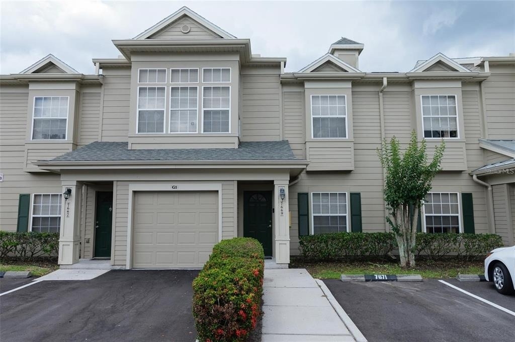 7669 Plantation Circle - Photo 0