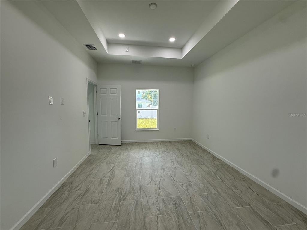2964 Wells Avenue - Photo 9