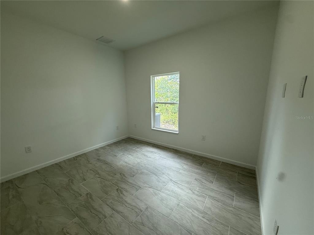 2964 Wells Avenue - Photo 15