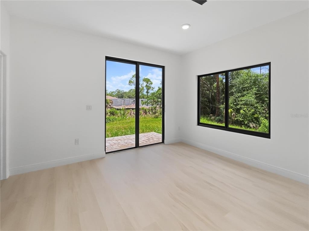 2338 Littlefield Lane - Photo 2