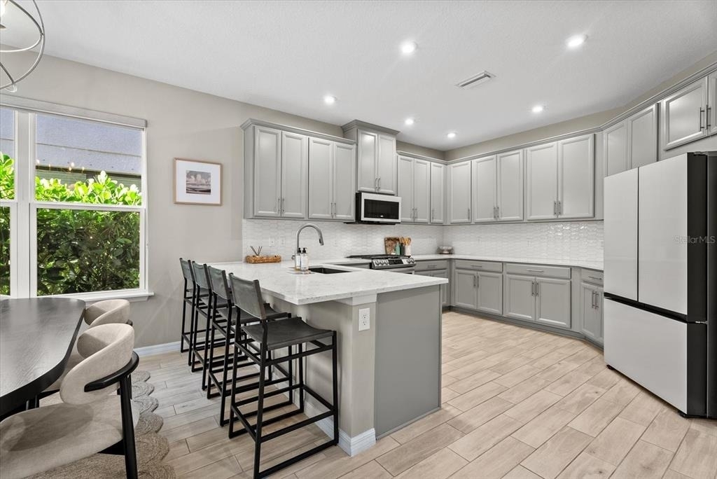 15360 Isla Palma Lane - Photo 4