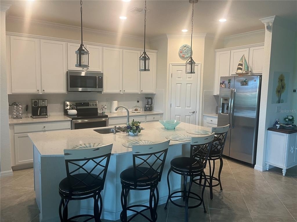 10054 Crooked Creek Drive - Photo 2