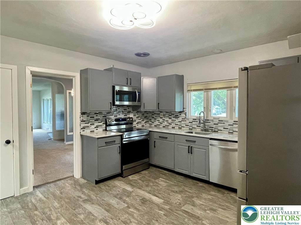 1830 Laubach Avenue - Photo 5