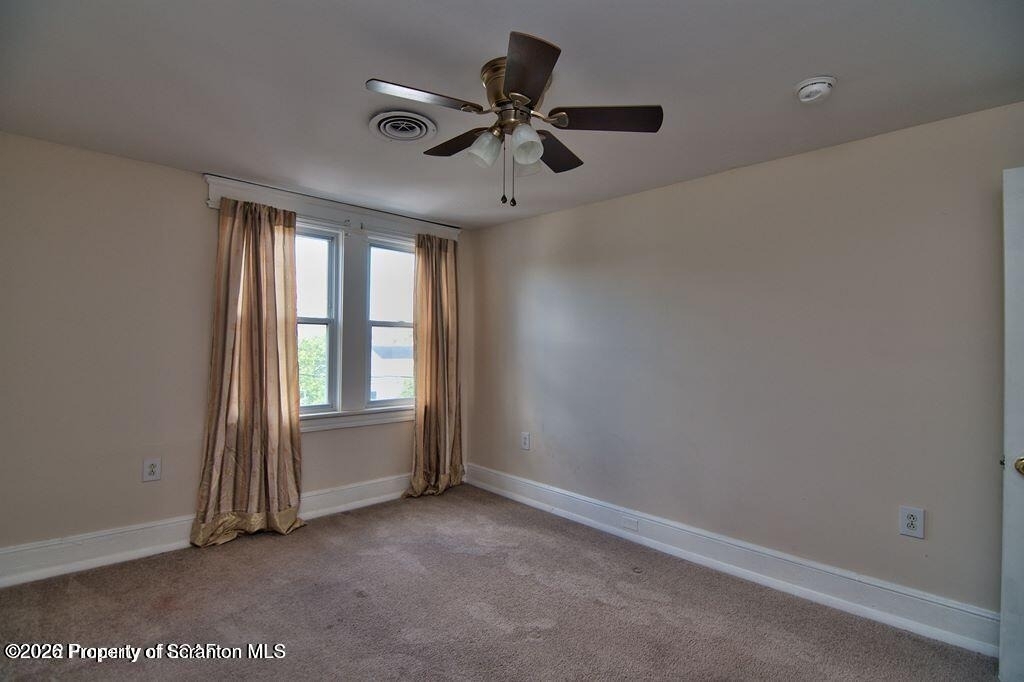 34 1/2 John Street - Photo 9