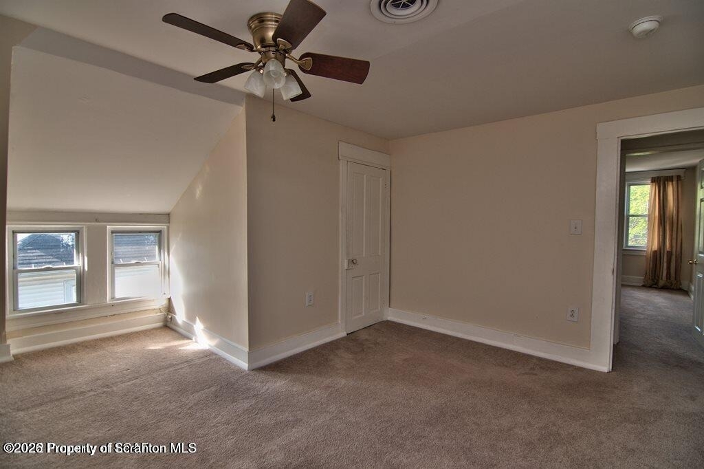 34 1/2 John Street - Photo 11