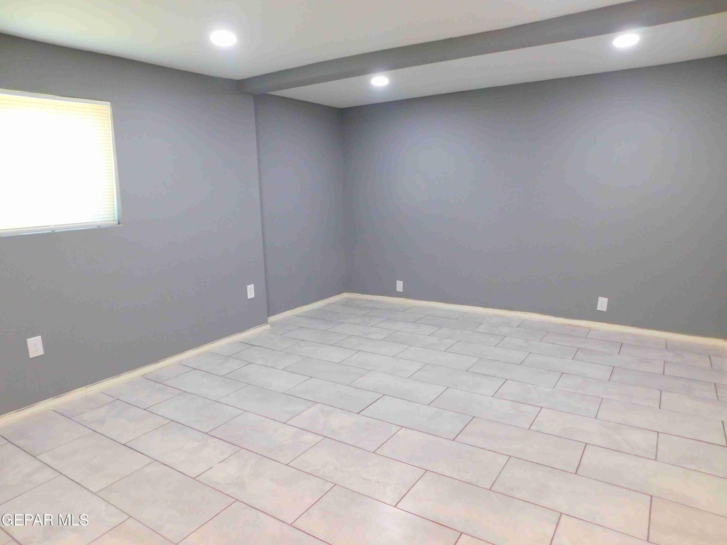 712 Ascencion Street - Photo 10
