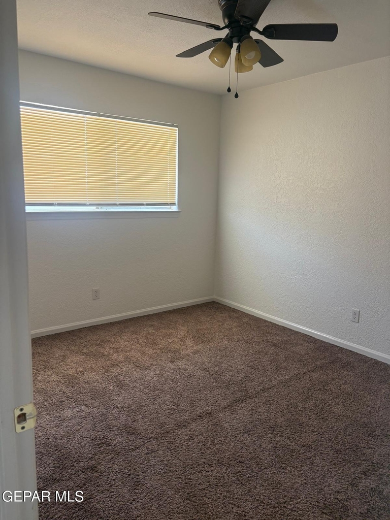 3417 Guthrie Street - Photo 14
