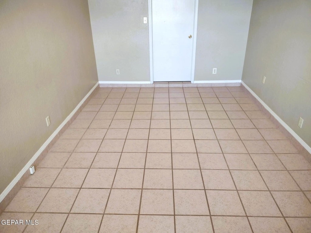 725 Arredondo Drive - Photo 5