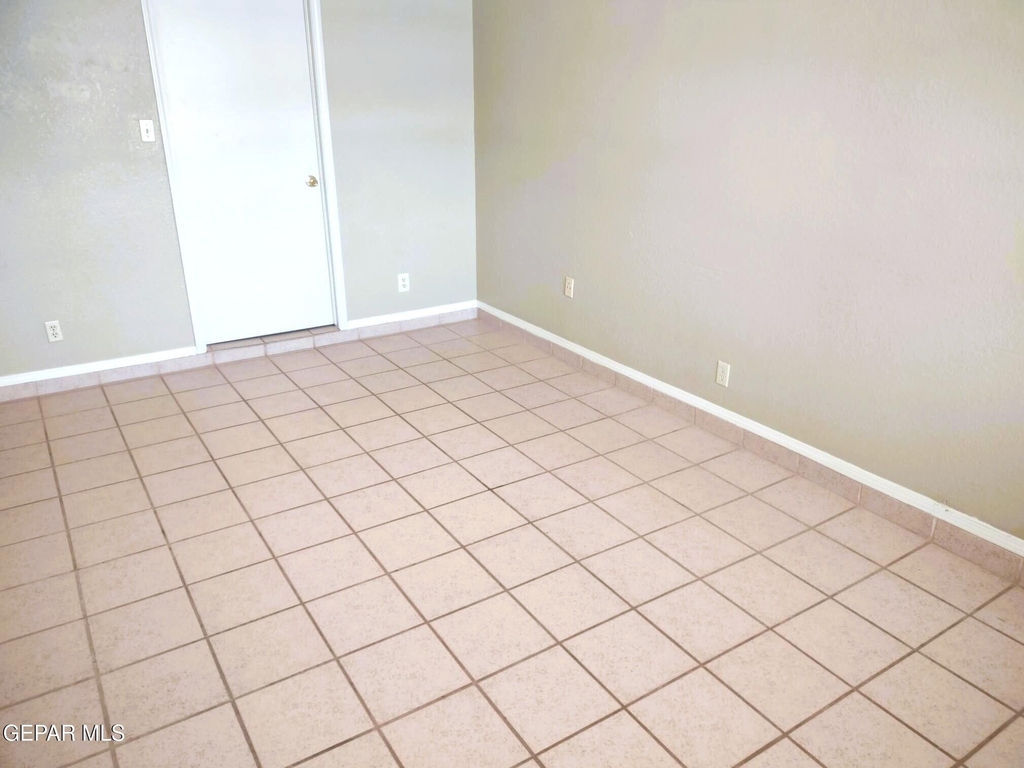 725 Arredondo Drive - Photo 6