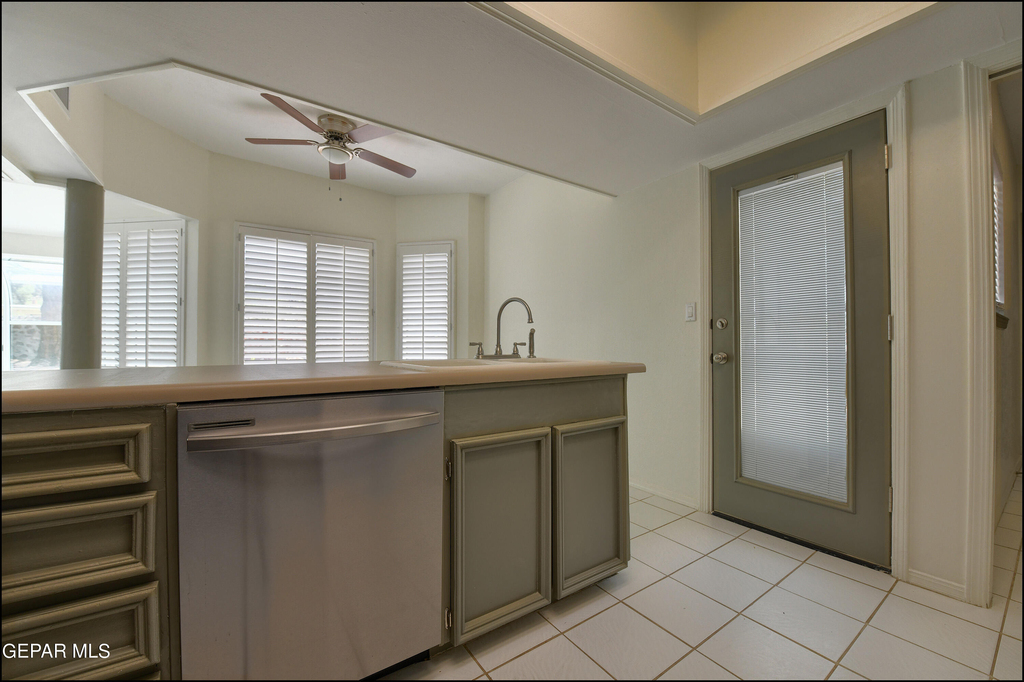 6300 Jebel Way - Photo 18