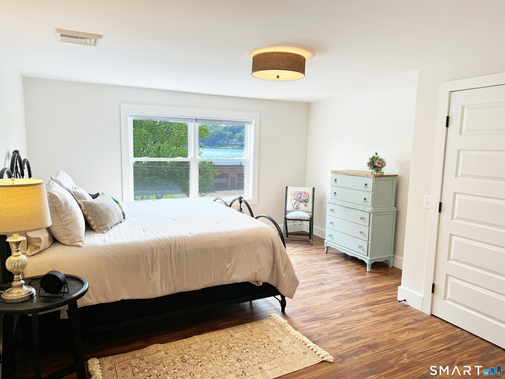 188 Lake Street - Photo 4