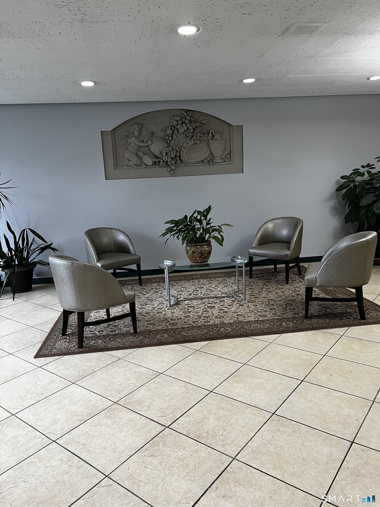 2625 Park Avenue - Photo 17