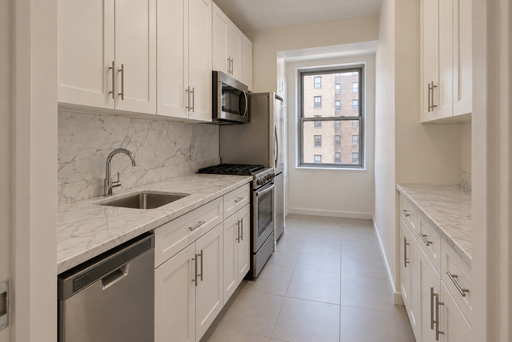 328 East 14th Street - Photo 3