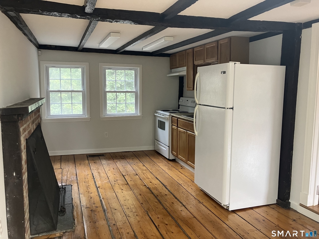 490 Danbury Road - Photo 12