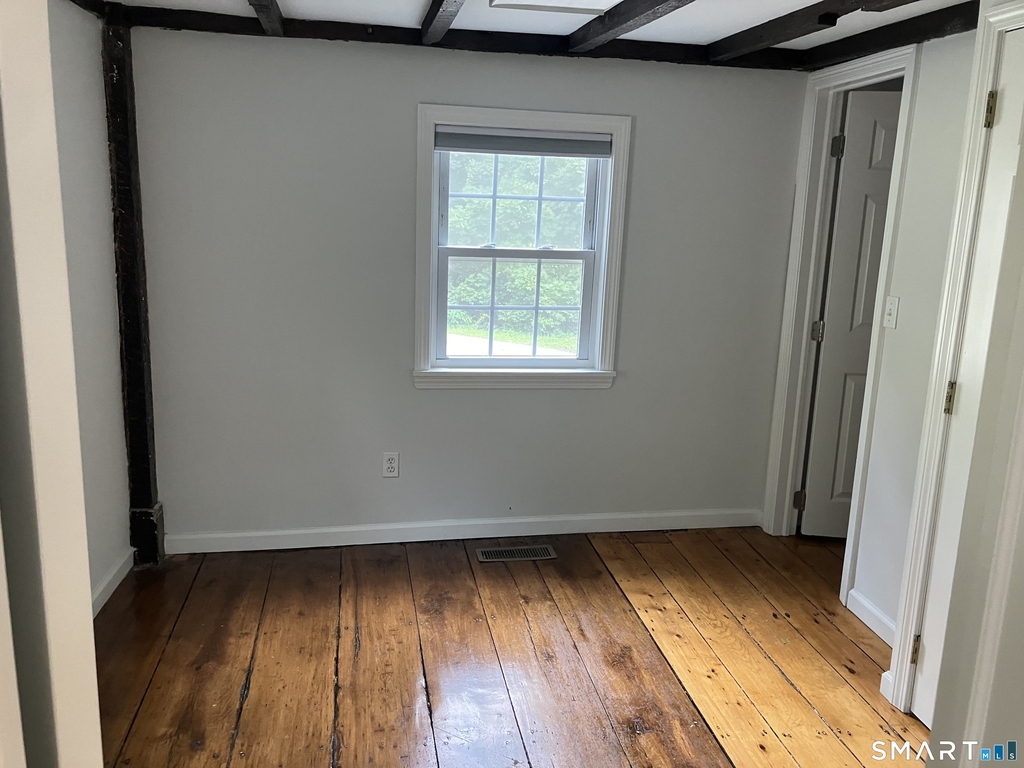 490 Danbury Road - Photo 16