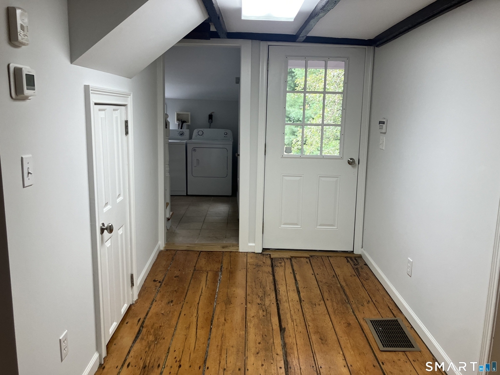 490 Danbury Road - Photo 9