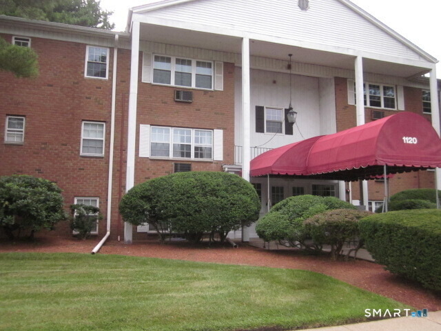 1120 New Haven Avenue - Photo 1