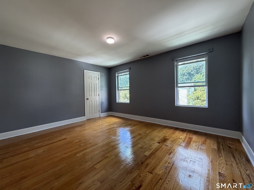 14 Kenyon Street - Photo 5