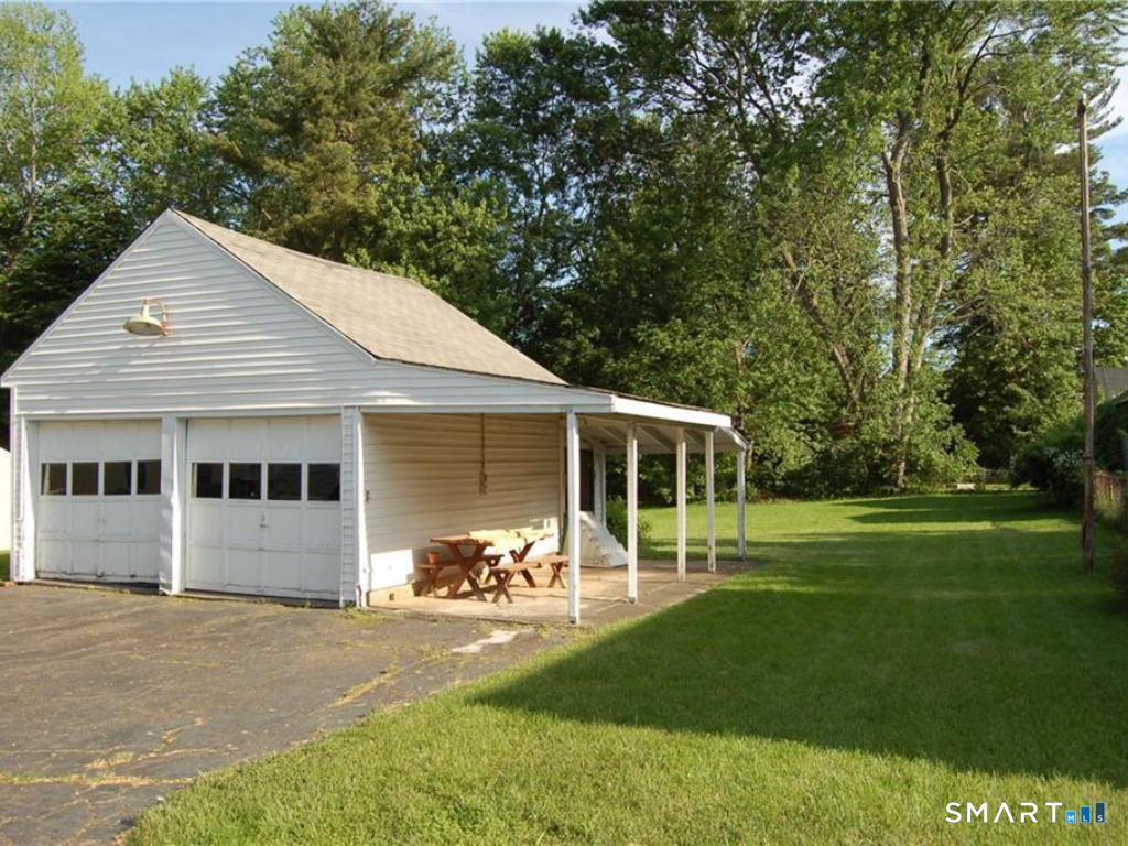 99 Seymour Avenue - Photo 12