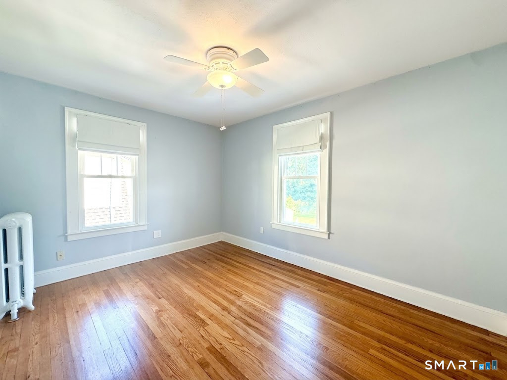 99 Seymour Avenue - Photo 10