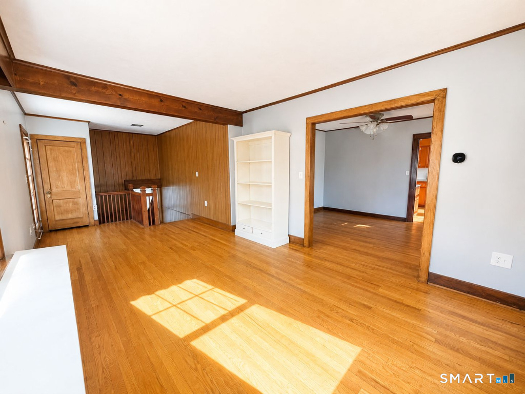 99 Seymour Avenue - Photo 3