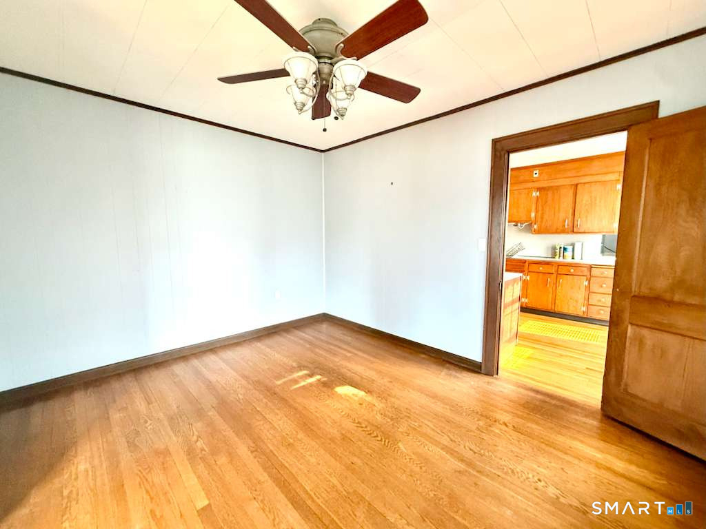 99 Seymour Avenue - Photo 6