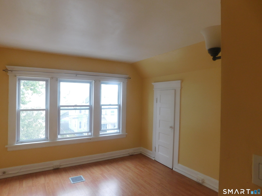 199 Whitney Avenue - Photo 5