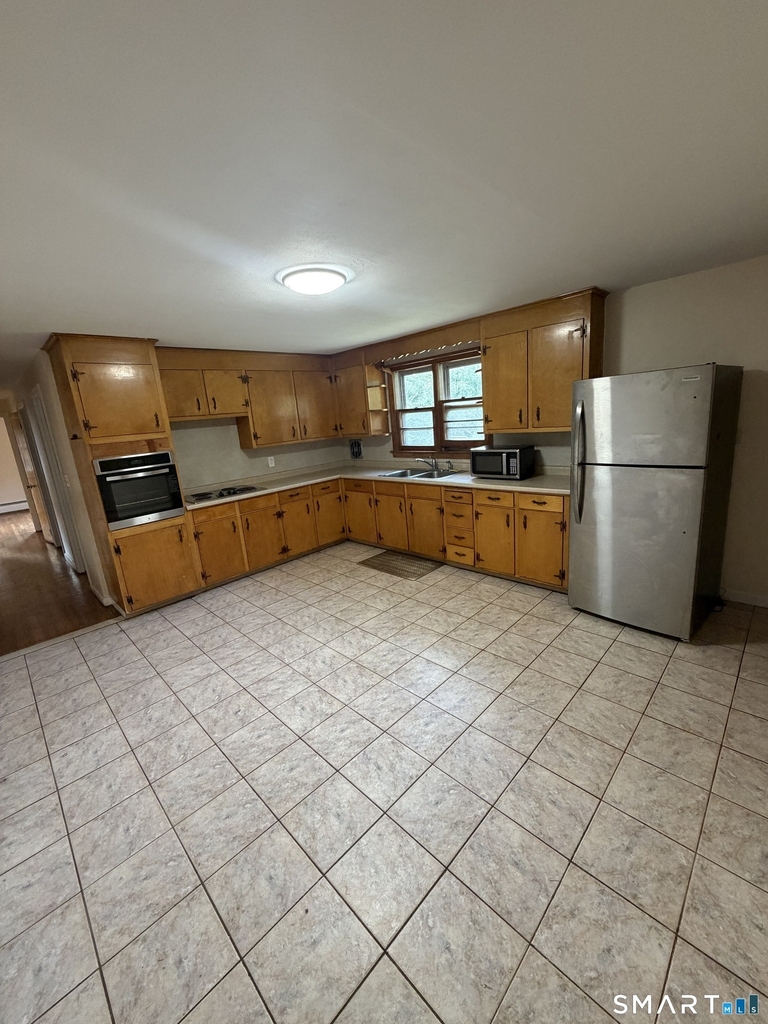 33 Franklin Street - Photo 1