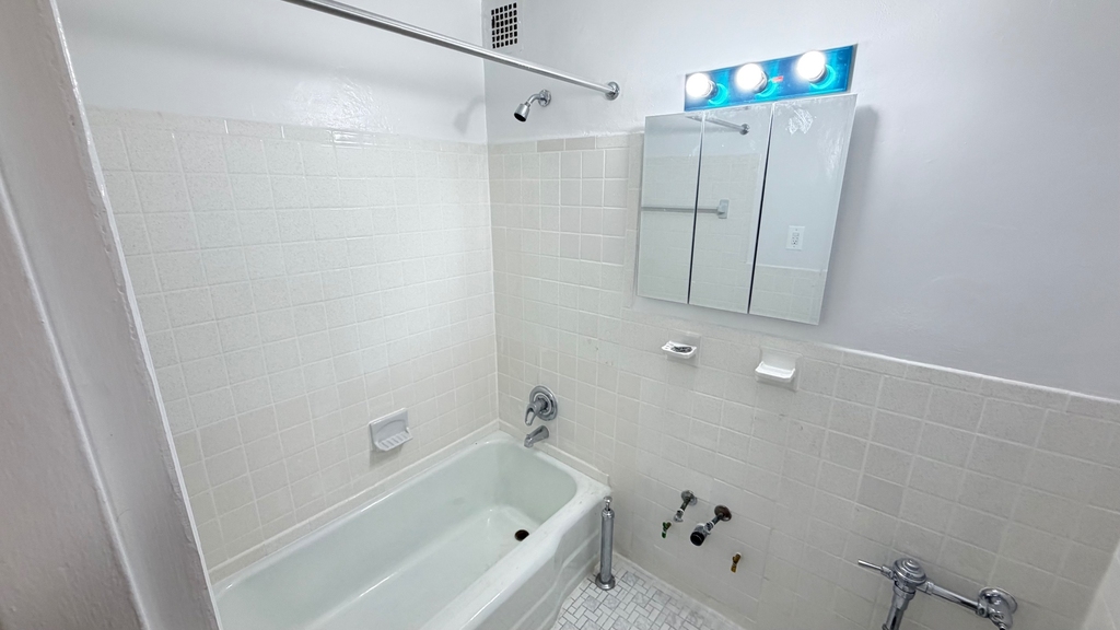 102-30 67th Avenue - Photo 15