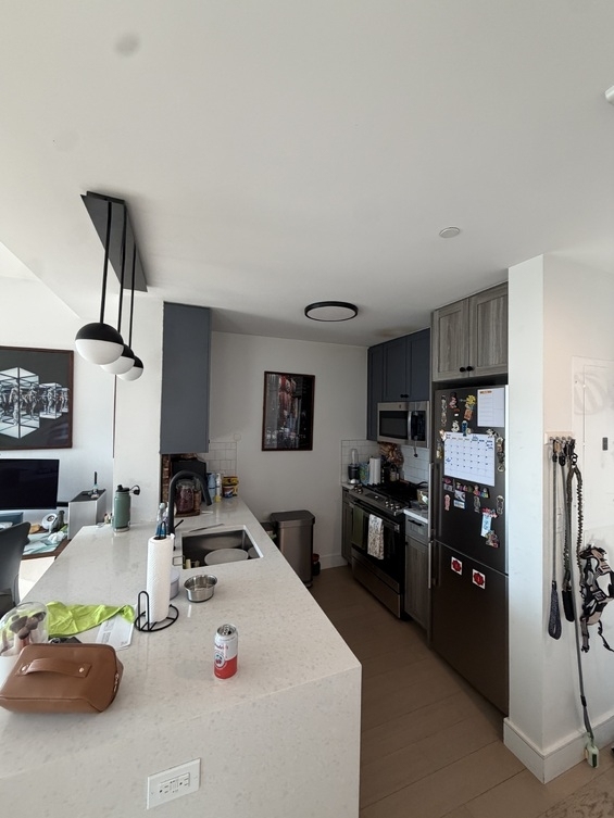 36-20 Steinway Street - Photo 4