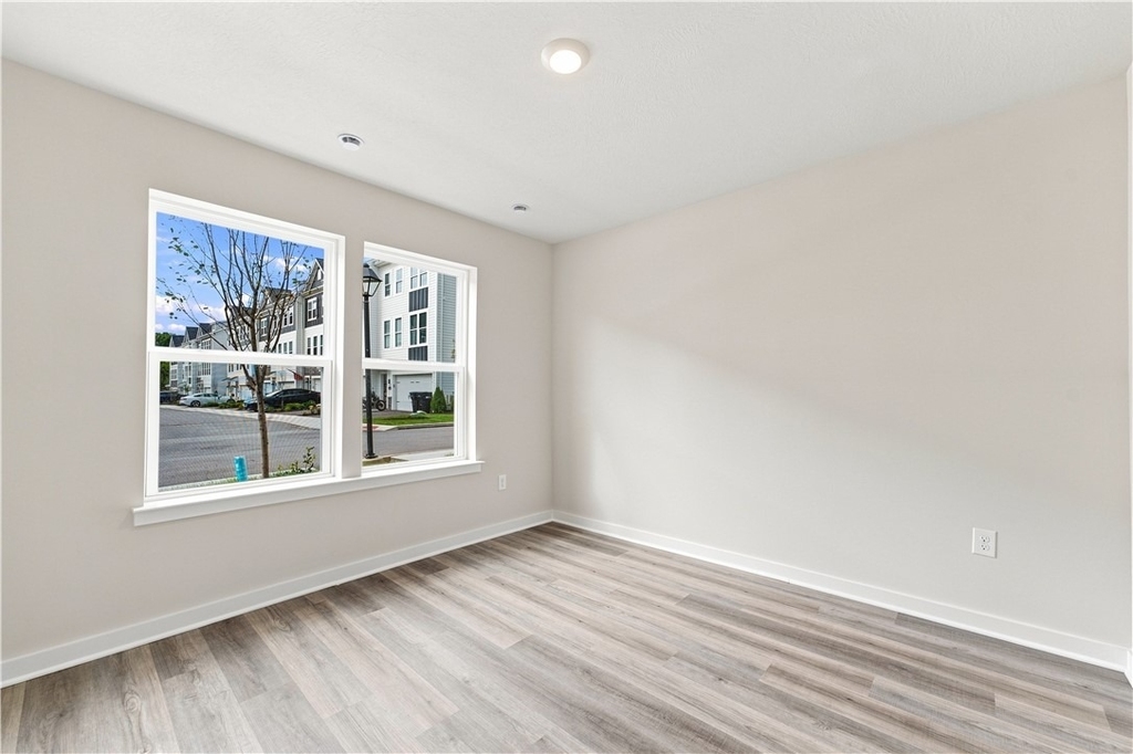 522 Cooper Street - Photo 3