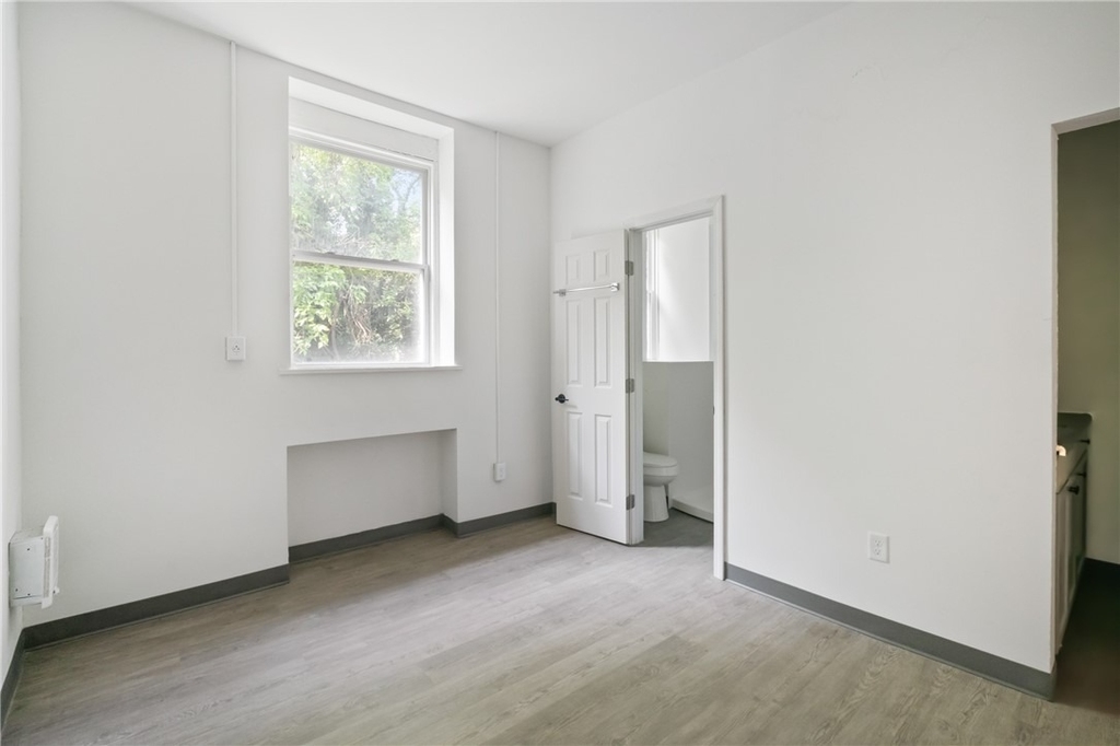 1115 6th Ave - Photo 14