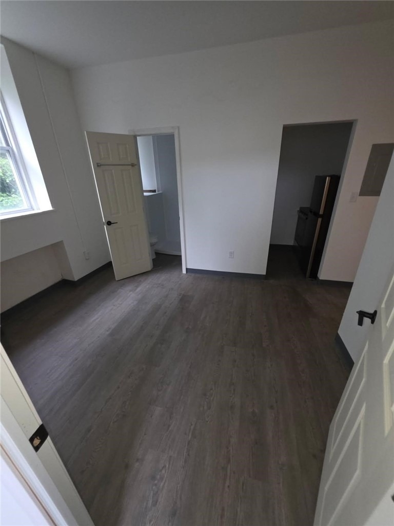 1115 6th Ave - Photo 5