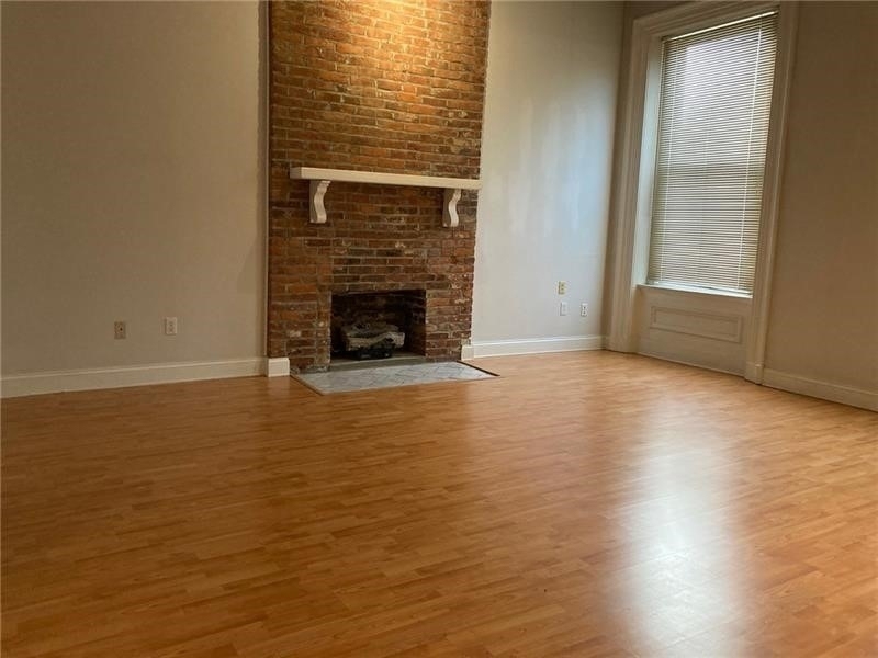 1205 W North Ave - Photo 2
