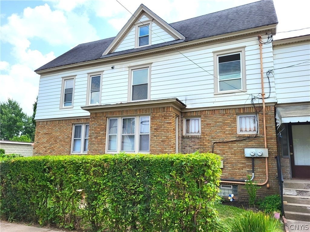 616 Teall Avenue - Photo 0
