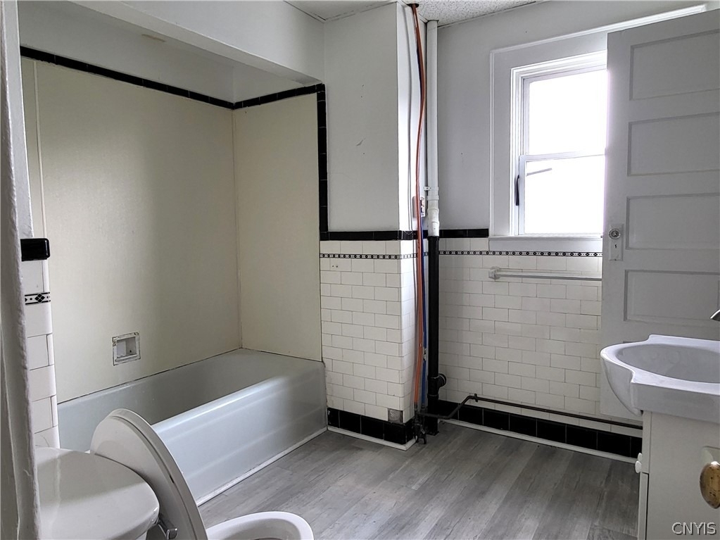 616 Teall Avenue - Photo 16