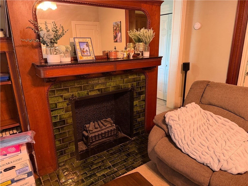 31 N Goodman Street - Photo 4