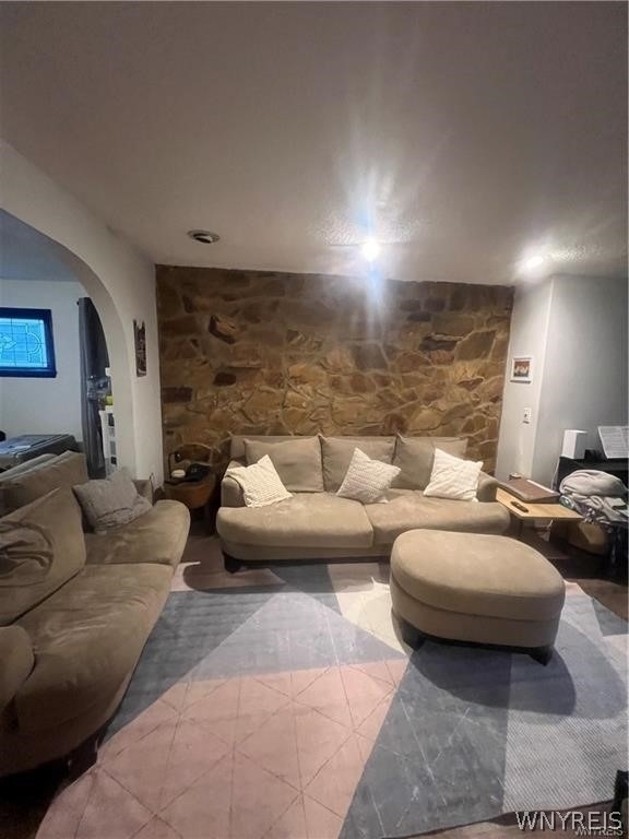146 Wallace Avenue - Photo 2