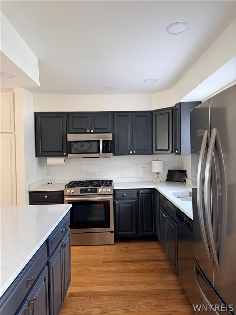 340 Lakefront Boulevard - Photo 7