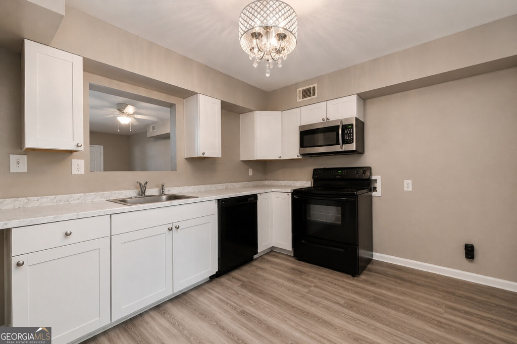 88 Angie Drive - Photo 7